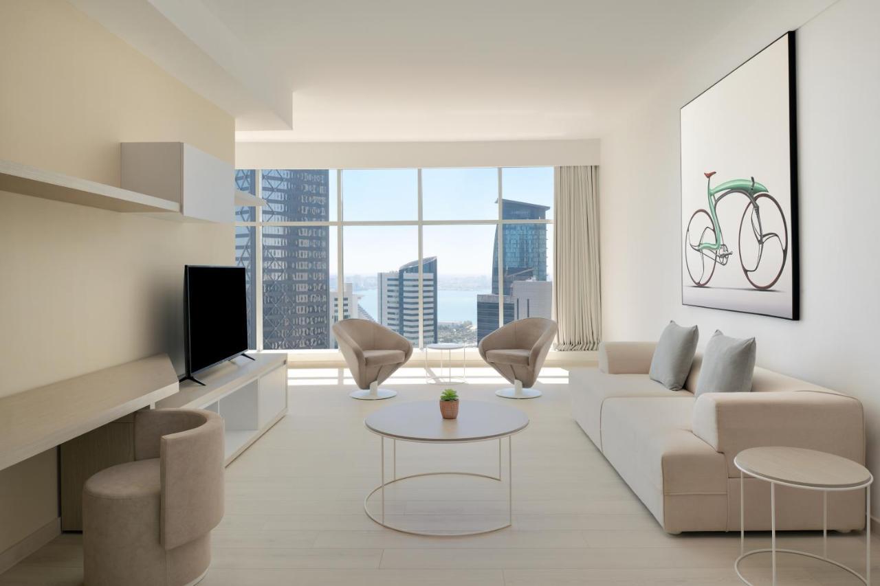 Element By Westin West Bay Doha Hotel Екстериор снимка A living room
